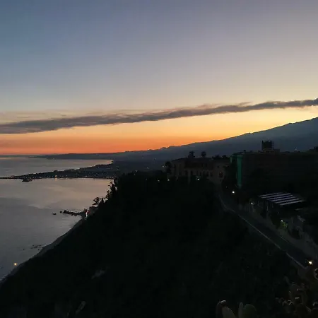 Baia Degli Albatros Taormina